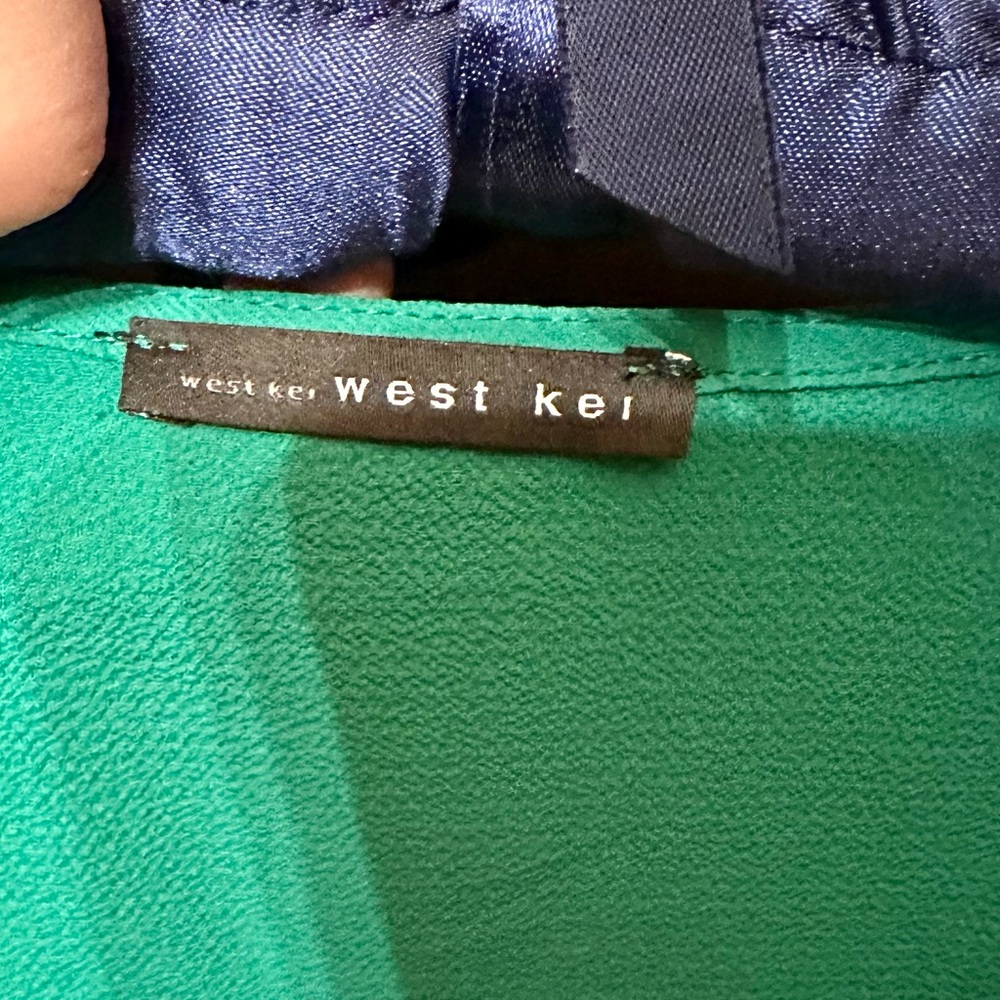 Kelly Green West Kei Top by Stitch Fix • Large - Picture 3 of 6